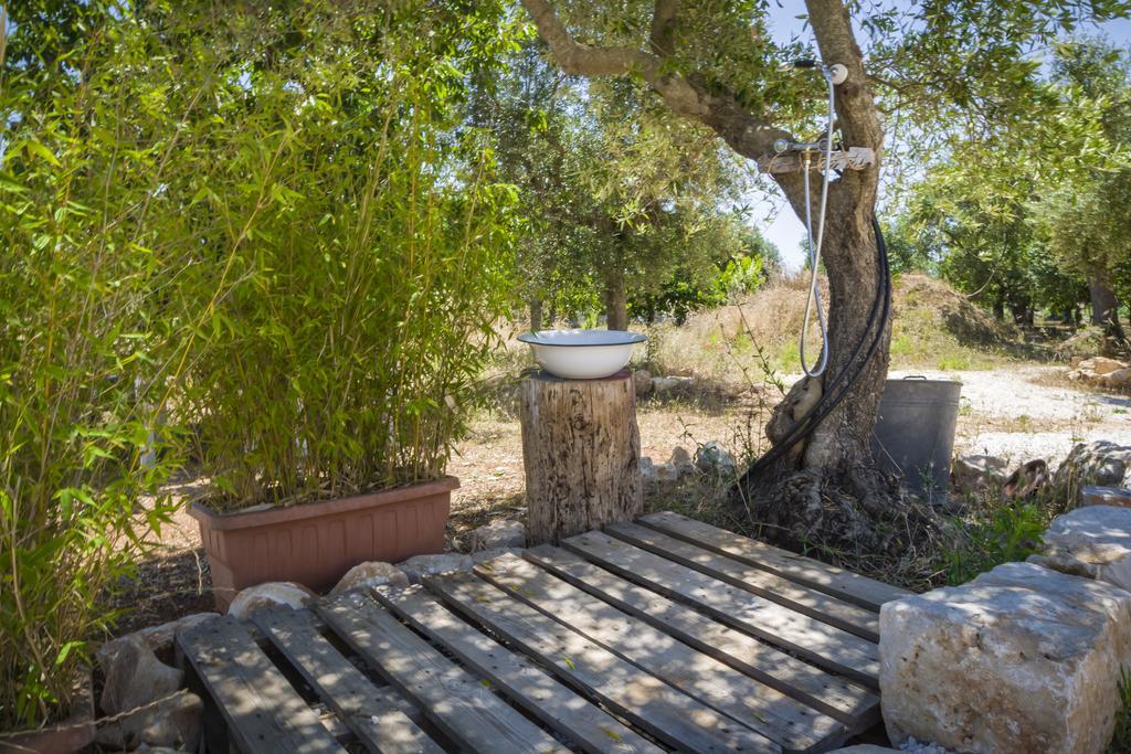 Wepuglia - Paradise Trulli Кастеллана-Гротте Екстер'єр фото